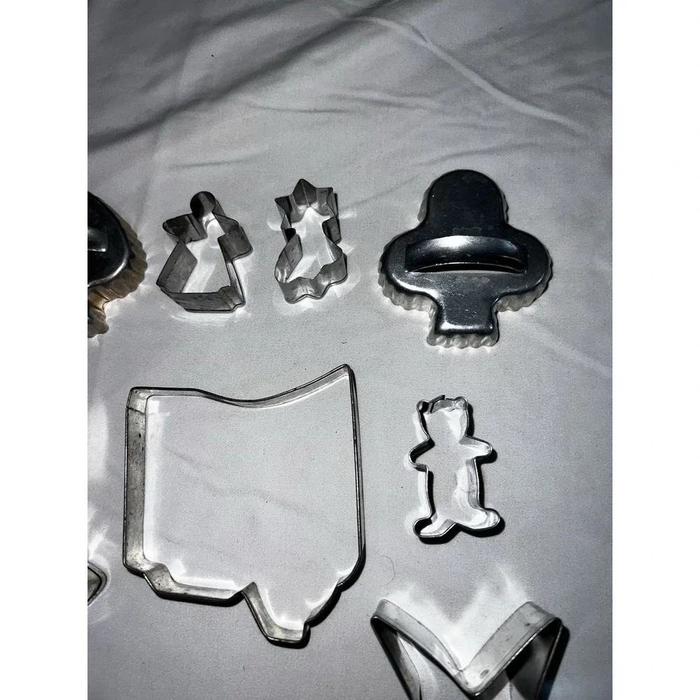 VTG‎ Aluminum Cookie Cutter Lot 9pc Ohio State Teddy Bear Spade Club Dog Heart